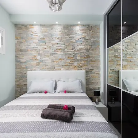 Apartman Orlando La Laguna 2 *