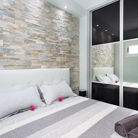 Apartman Orlando La Laguna 2 *