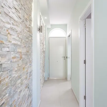 Orlando La Laguna 2 דירה